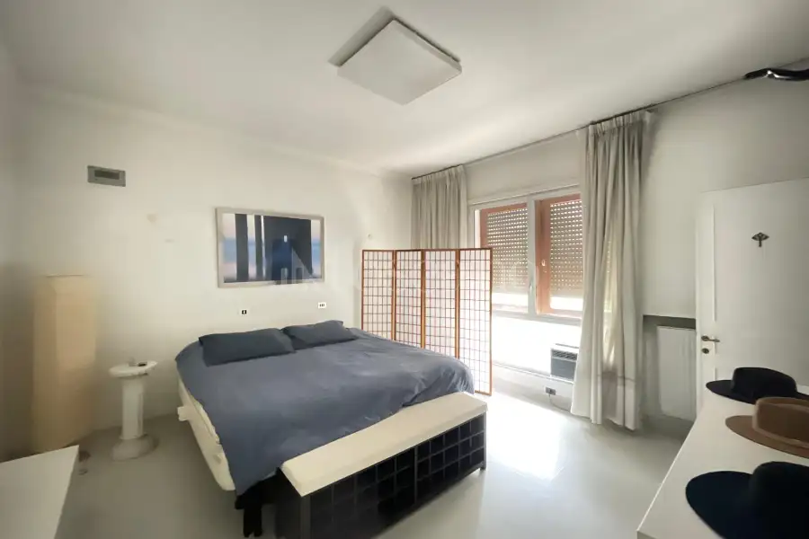 Casa in vendita di 200 mq a €689.000 (rif. 13/2026)
