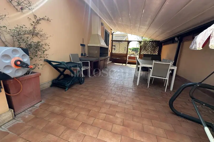 Villa in vendita di 280 mq a €420.000 (rif. 8/2026)