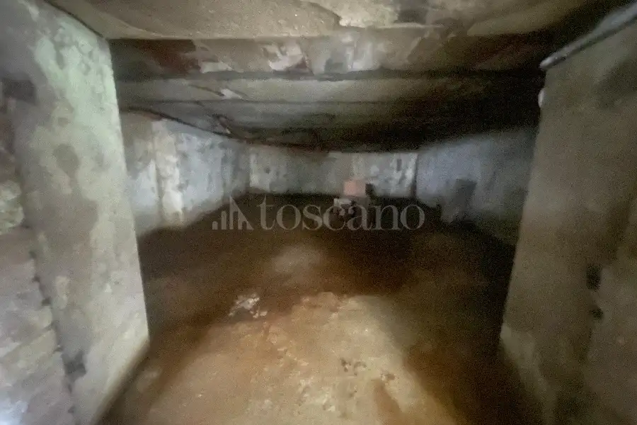 Negozio in vendita di 78 mq a €168.000 (rif. 6/2026)