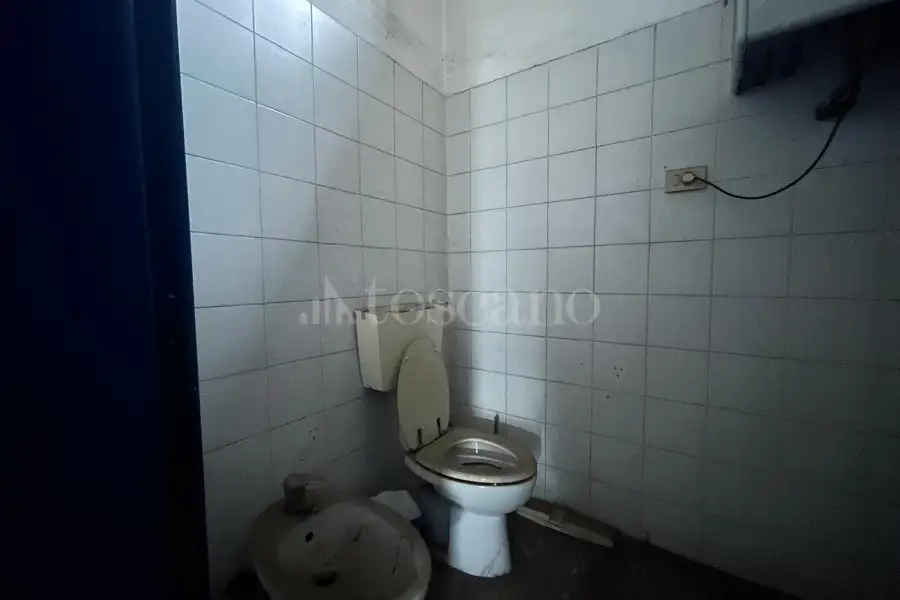 Negozio in vendita di 105 mq a €79.000 (rif. 26/2025)