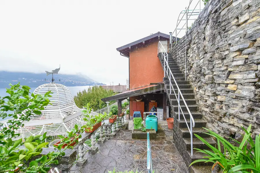 Casa Indipendente in vendita di 280 mq a €680.000 (rif. 26/2024)