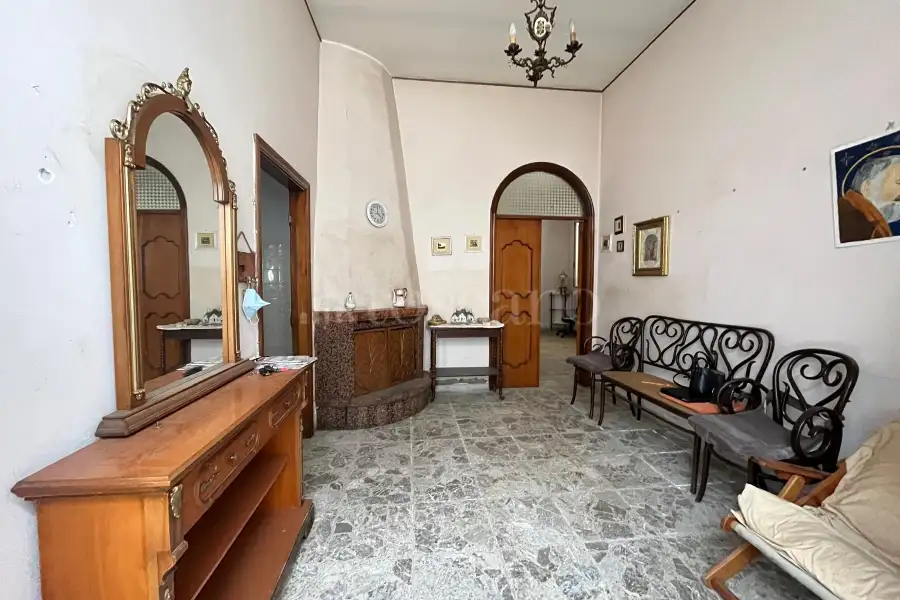 Casa Indipendente in vendita di 140 mq trattativa riservata (rif. 4/2026)