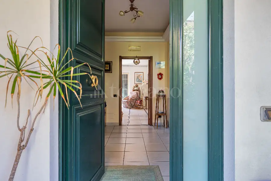 Villa in vendita di 630 mq a €785.000 (rif. 76/2026)