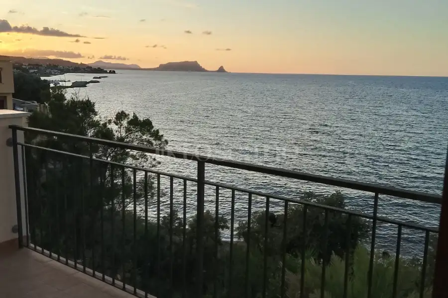 Villa in vendita di 261 mq a €420.000 (rif. 12/2026)