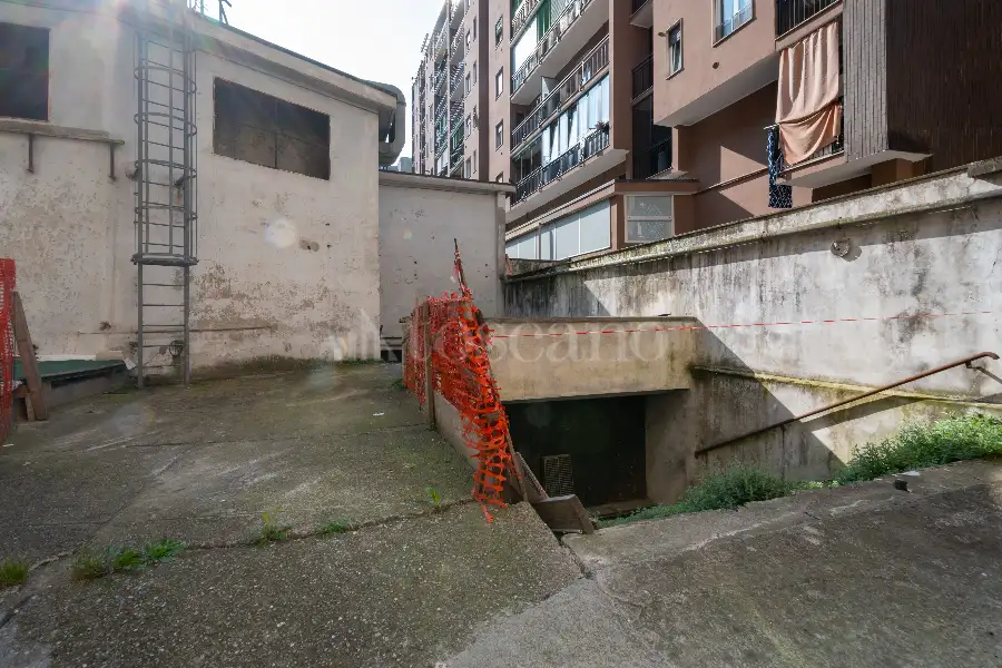 Magazzino in vendita di 1.200 mq a €290.000 (rif. 23/2025)