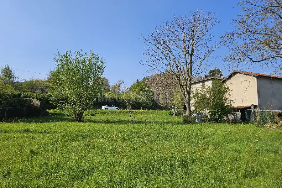 Edificabile Residenziali in vendita di 1.430 mq a €179.000 (rif. 14/2025)
