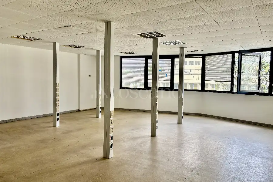 Ufficio in vendita di 150 mq a €215.000 (rif. 20/2026)