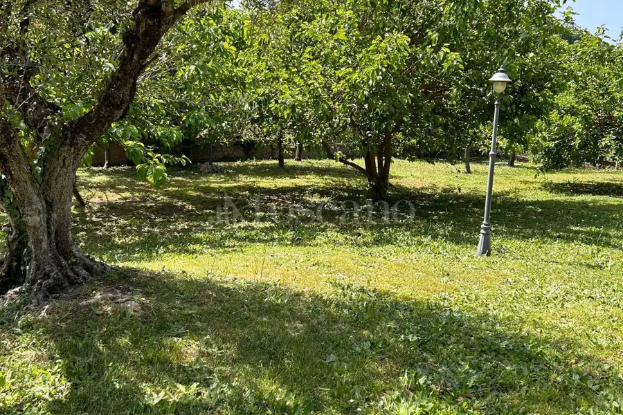 Villa in vendita di 650 mq a €998.000 (rif. 10/2024)