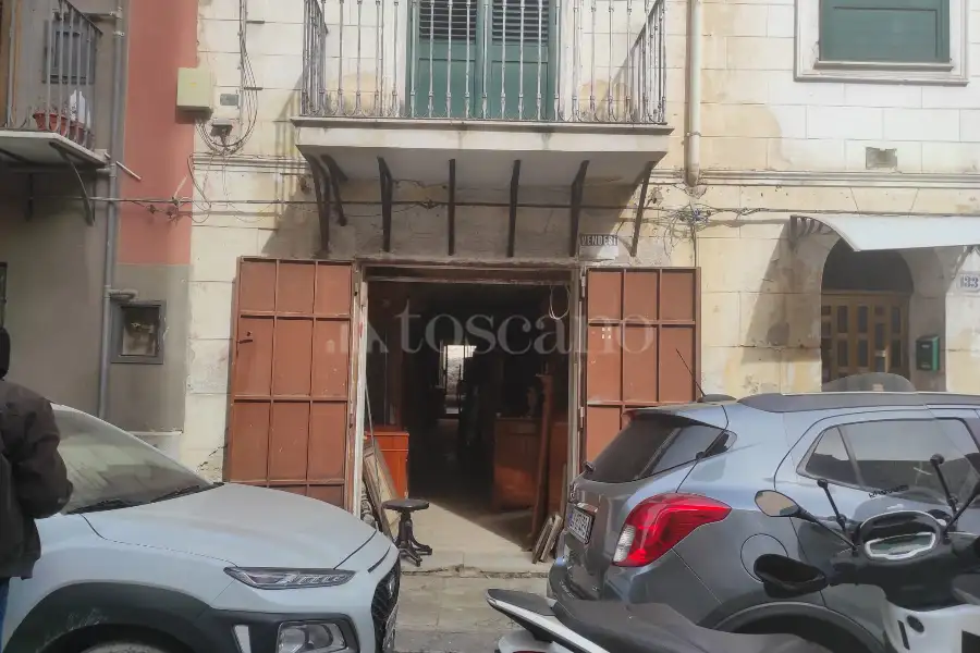 Laboratorio in vendita di 130 mq a €60.000 (rif. 35/2026)