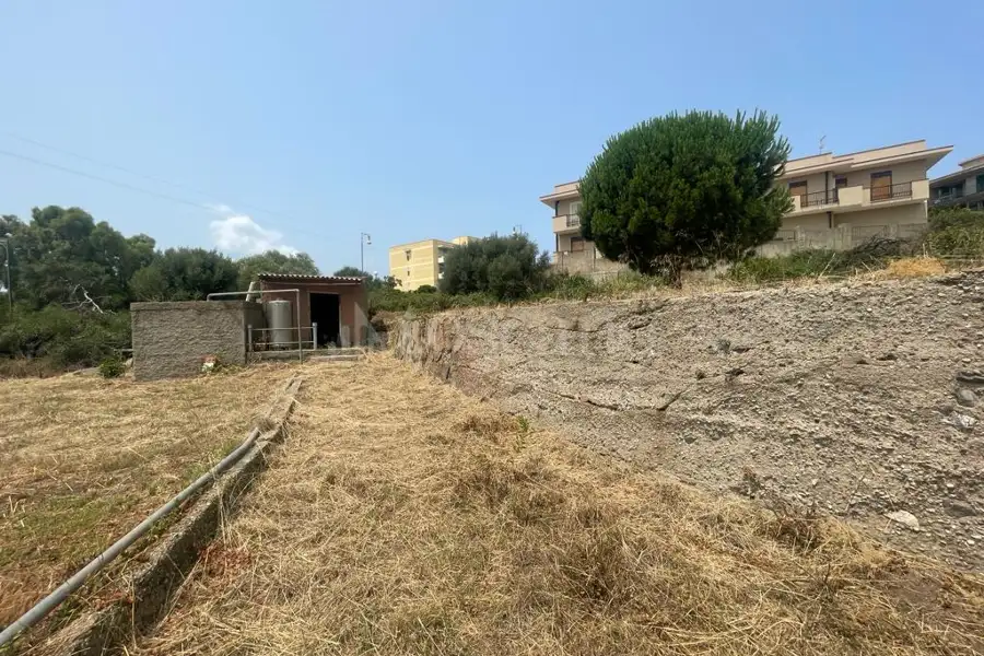 Agricolo in vendita di 820 mq a €18.000 (rif. 31/2026)