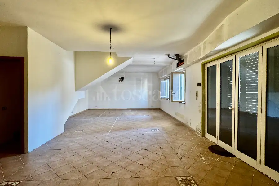 Villa Bifamiliare in vendita di 160 mq a €598.000 (rif. 156/2026)