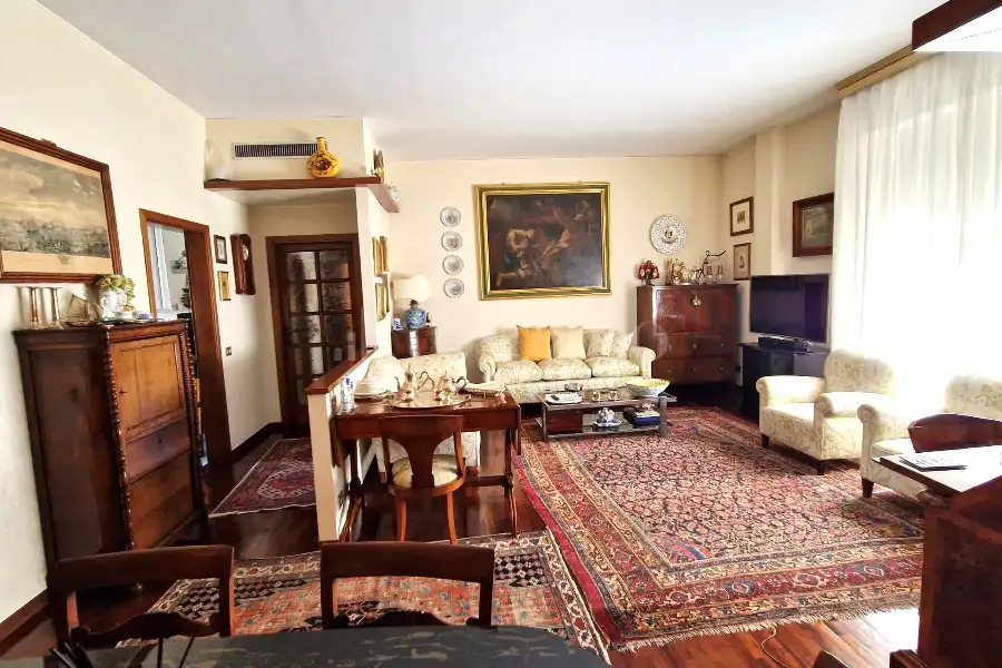 Casa in vendita di 150 mq a €630.000 (rif. 15/2026)