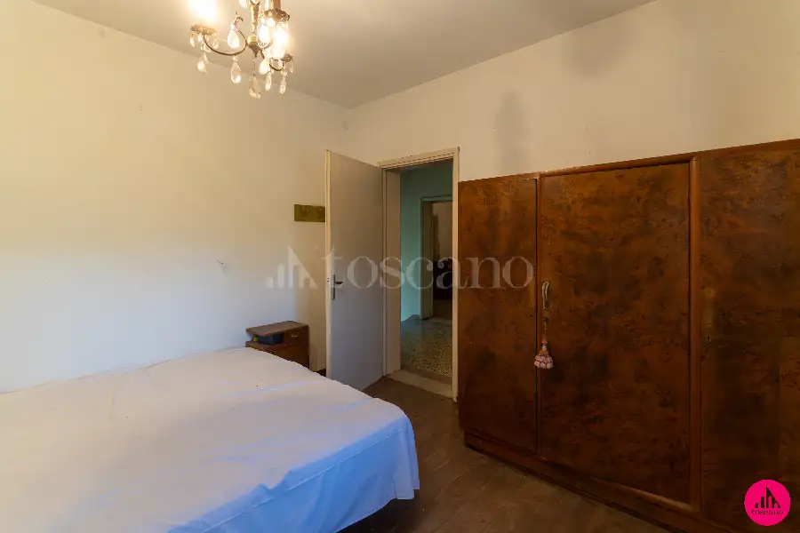 Casa Indipendente in vendita di 285 mq a €155.000 (rif. 82/2026)