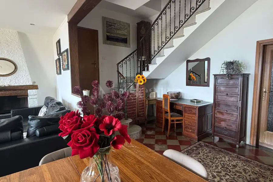 Casa Indipendente in vendita di 162 mq a €750.000 (rif. 14/2026)