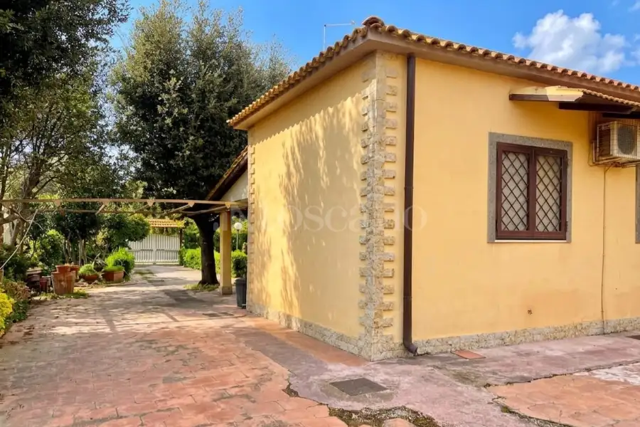 Casa Indipendente in vendita di 85 mq a €350.000 (rif. 36/2026)