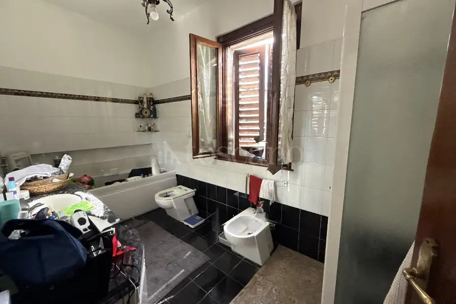 Villa Plurifamiliare in vendita di 180 mq a €235.000 (rif. 45/2025)