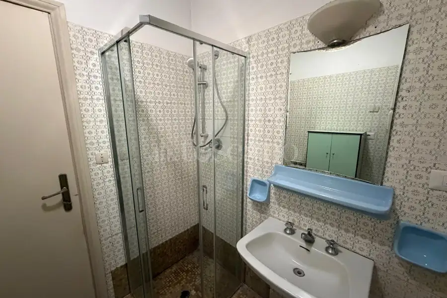 Villa Plurifamiliare in vendita di 250 mq a €575.000 (rif. 25/2026)