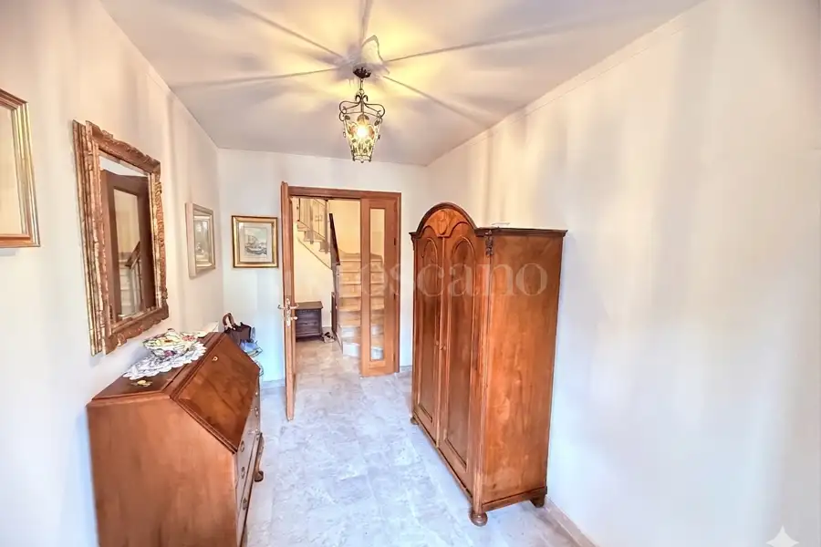 Casa Indipendente in vendita di 220 mq a €540.000 (rif. 24/2026)