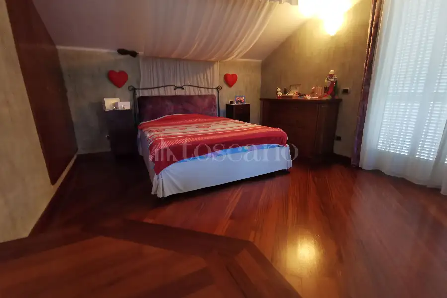 Casale in vendita di 600 mq a €1.400.000 (rif. 32/2026)