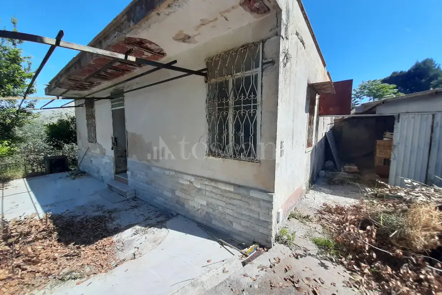 Villa in vendita di 90 mq a €30.000 (rif. 20/2026)