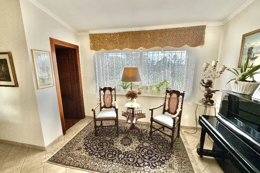 Villa in vendita di 300 mq a €445.000 (rif. 11/2025)