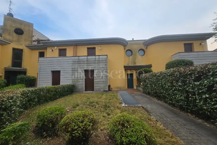 Villa in vendita di 270 mq a €540.000 (rif. 47/2026)