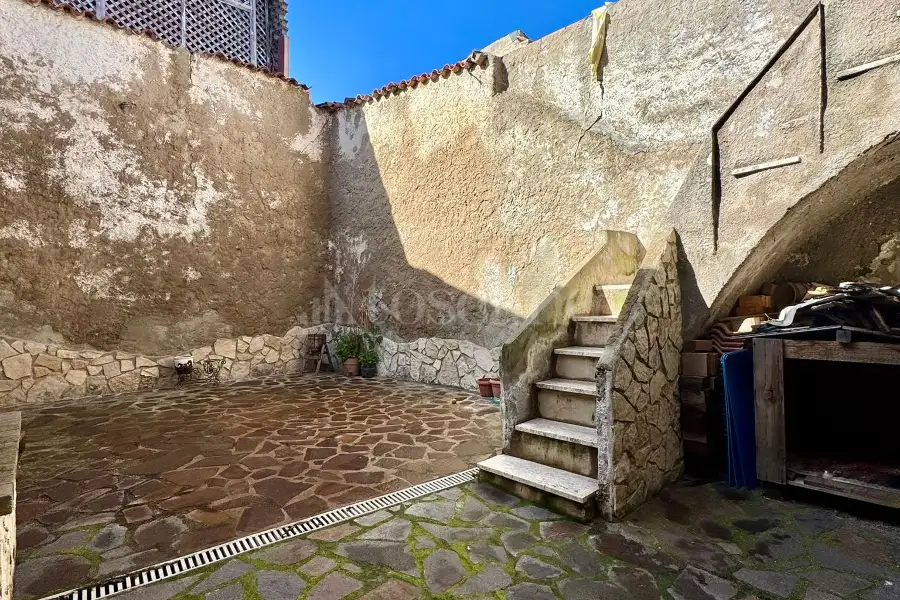Casa Indipendente in vendita di 139 mq a €139.000 (rif. 49/2026)
