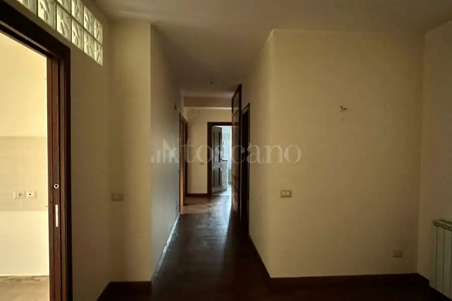 Casa in affitto di 111 mq a €890 (rif. 161/2026)