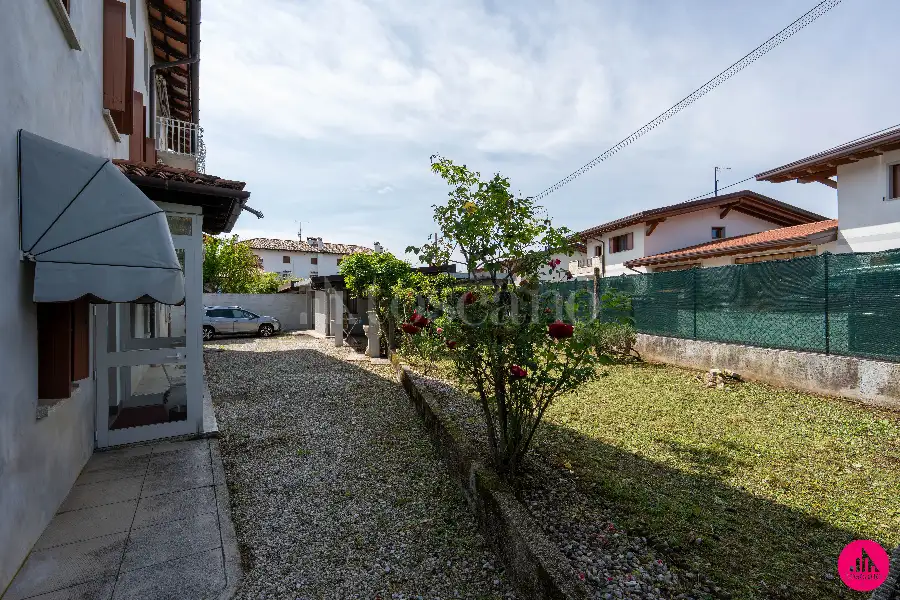 Villino a Schiera in vendita di 315 mq a €269.000 (rif. 42/2026)