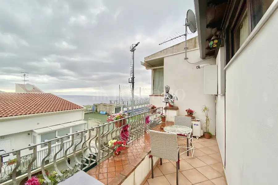Casa in affitto di 50 mq a €1.300 (rif. 67/2025)