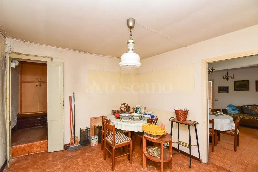 Casa Indipendente in vendita di 220 mq a €295.000 (rif. 13/2026)