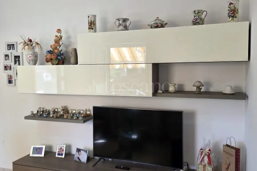 Casale in vendita di 300 mq a €200.000 (rif. 21/2026)