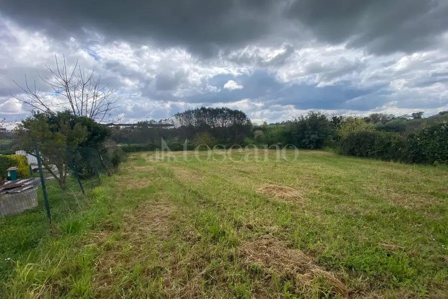 Agricolo in vendita di 1.500 mq a €40.000 (rif. 71/2025)