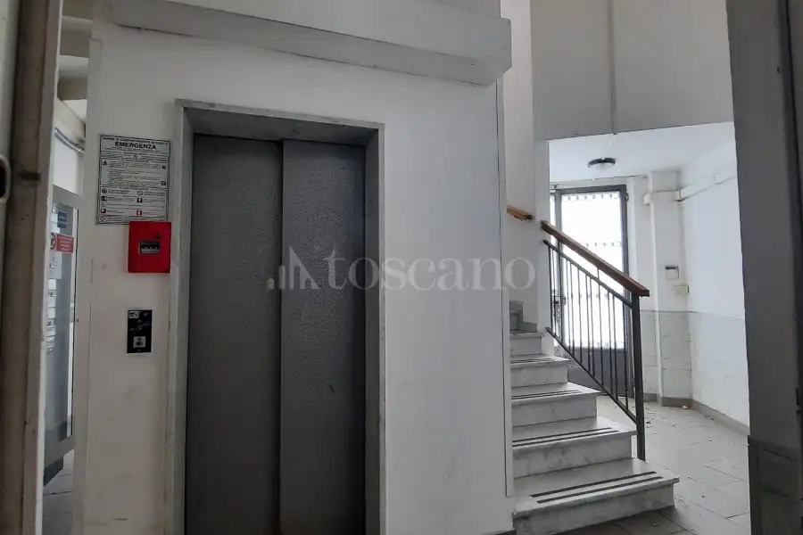 Capannone in vendita di 2.000 mq a €425.000 (rif. 2/2025)