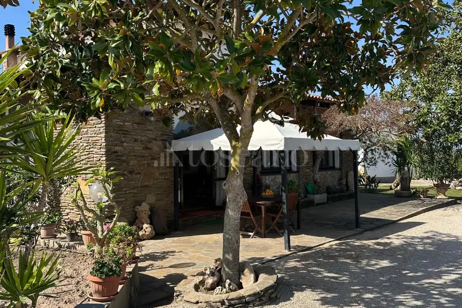 Villa in vendita di 300 mq a €290.000 (rif. 50/2025)
