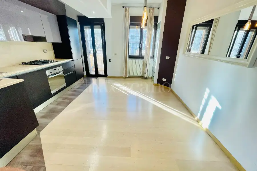 Attico in vendita di 90 mq a €409.000 (rif. 39/2026)