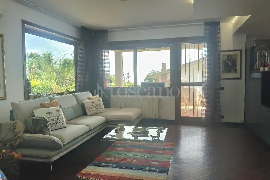 Villa in vendita di 226 mq a €420.000 (rif. 145/2026)