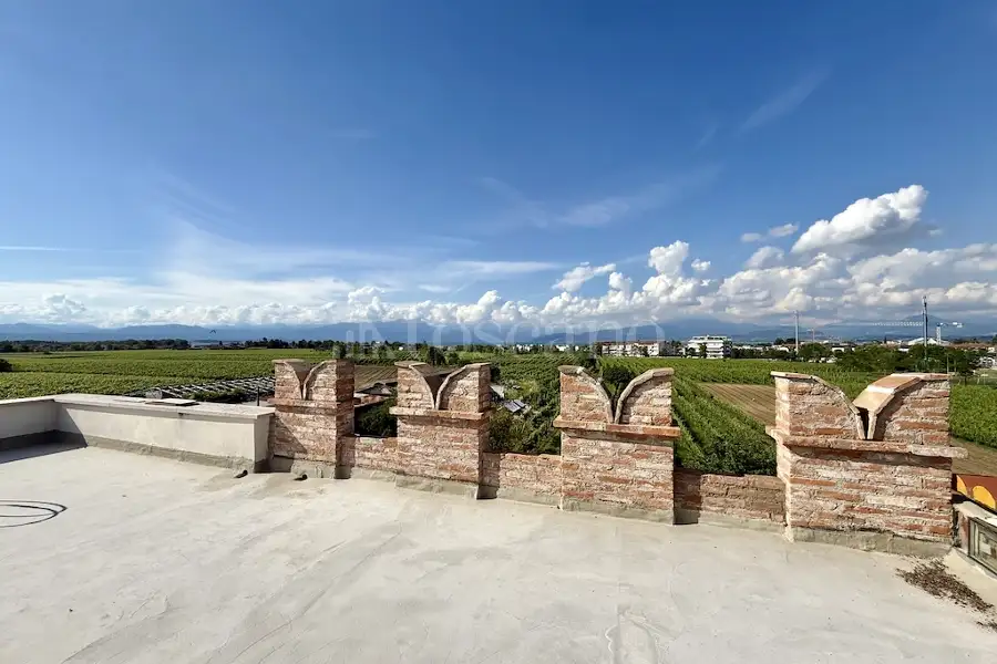 Villa in vendita di 160 mq a €1.100.000 (rif. 19/2026)