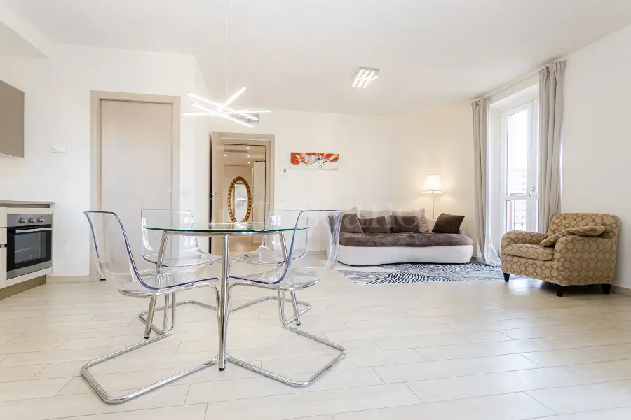 Casa in vendita di 100 mq a €699.000 (rif. 5/2026)
