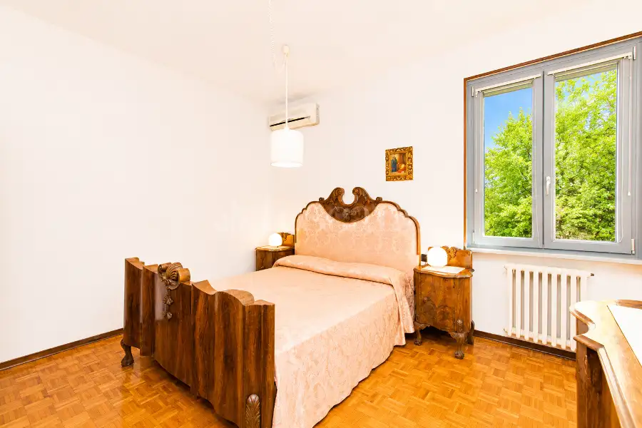 Villa in vendita di 350 mq a €890.000 (rif. 34/2025)