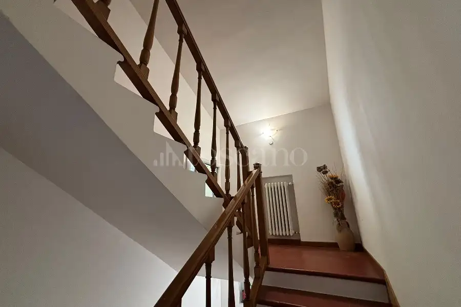 Villa in vendita di 345 mq a €820.000 (rif. 40/2026)