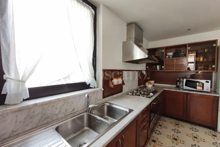 Attico in vendita di 164 mq a €330.000 (rif. 3/2026)