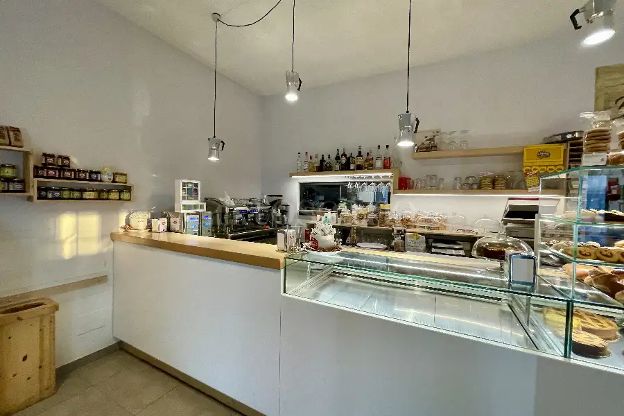 Negozio in vendita di 70 mq a €255.000 (rif. 23/2025)