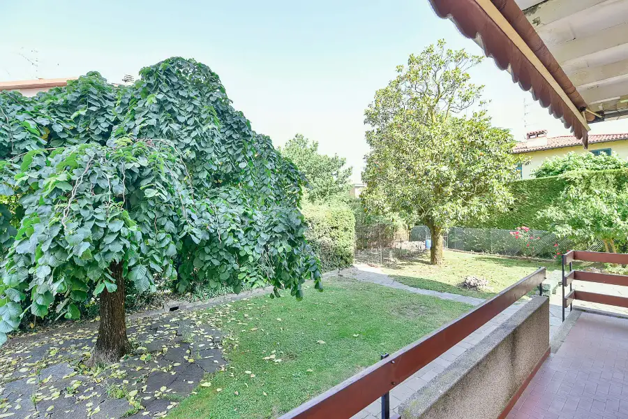 Villa Bifamiliare in vendita di 250 mq a €485.000 (rif. 16/2026)