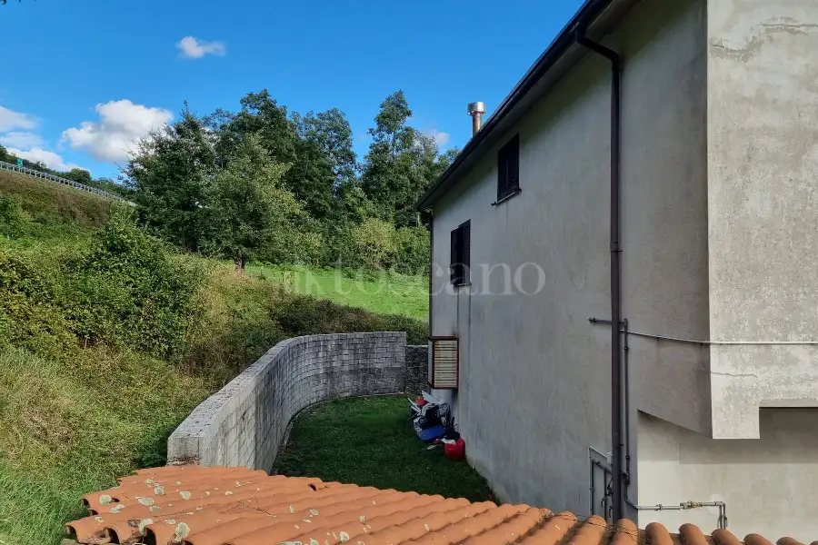 Villa in vendita di 452 mq a €237.000 (rif. 33/2024)