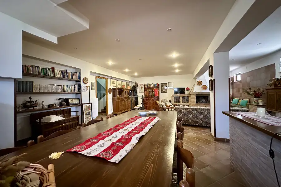 Villa Bifamiliare in vendita di 175 mq a €379.000 (rif. 67/2026)