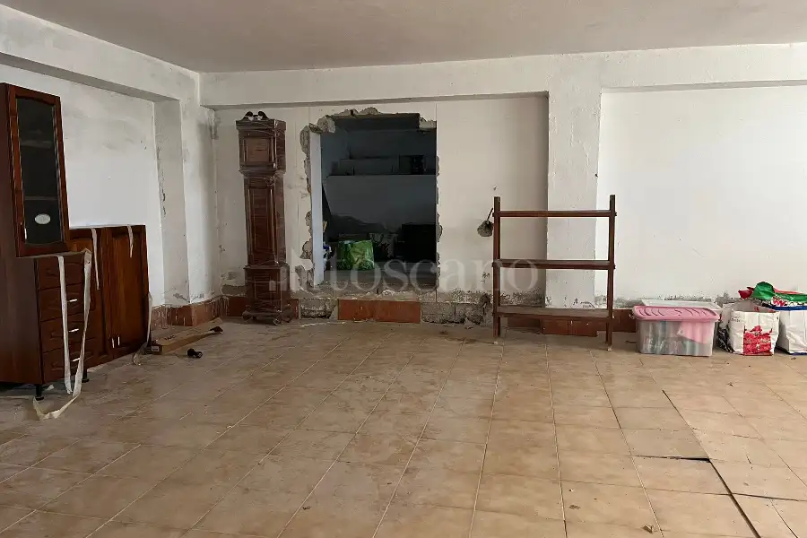 Casa Indipendente in vendita di 360 mq a €495.000 (rif. 52/2025)