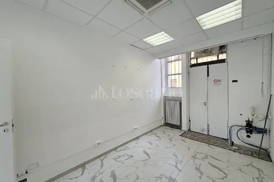 Negozio in vendita di 35 mq a €100.000 (rif. 6/2025)