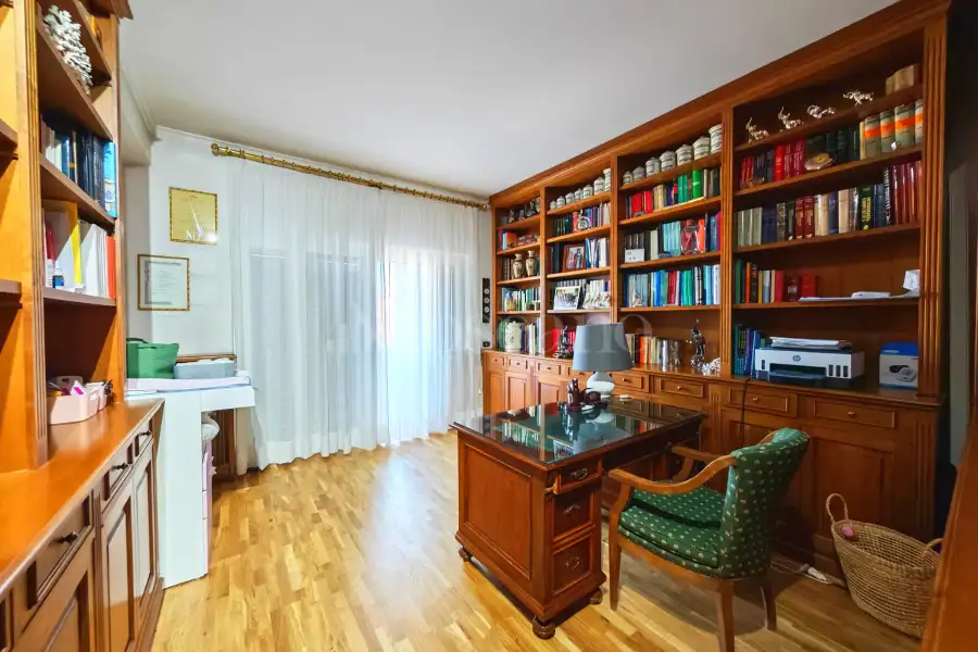 Villa Bifamiliare in vendita di 440 mq a €665.000 (rif. 5/2026)