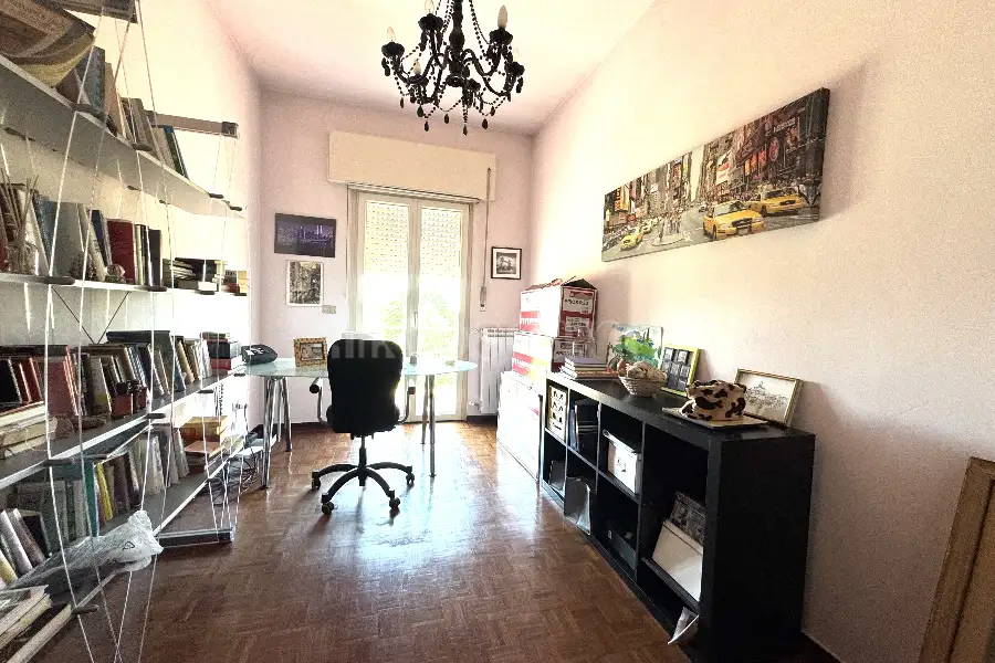 Villa in vendita di 350 mq a €475.000 (rif. 15/2025)